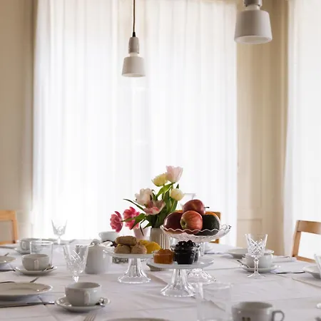 Alojamento de Acomodação e Pequeno-almoço Carisch Reams